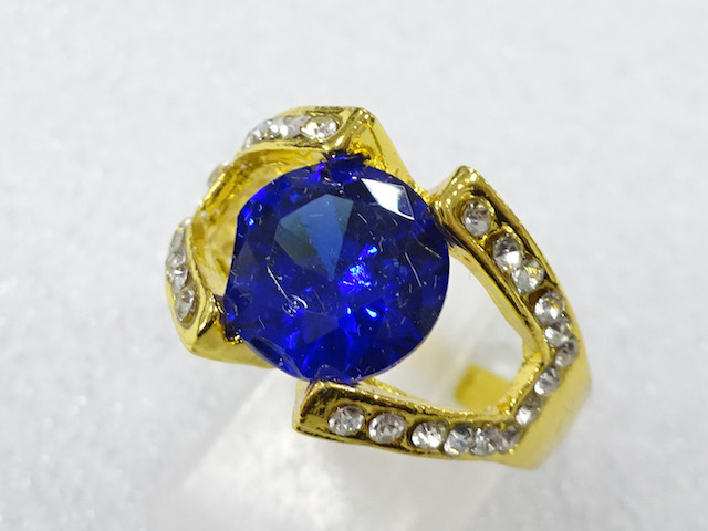 Japanese Kimono / Antique Accessories Metal